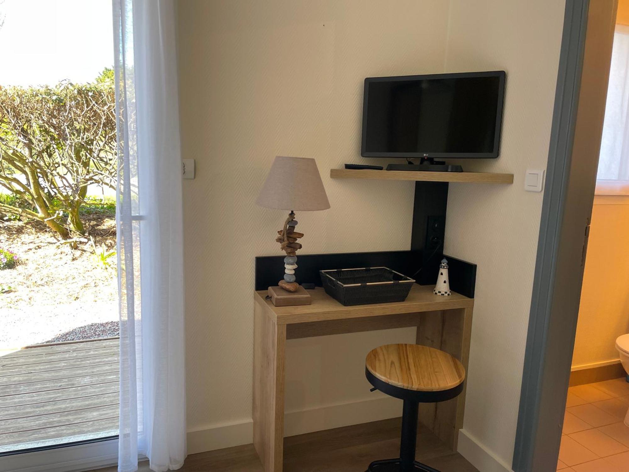 Hotel Aux Tamaris Sauzon Esterno foto